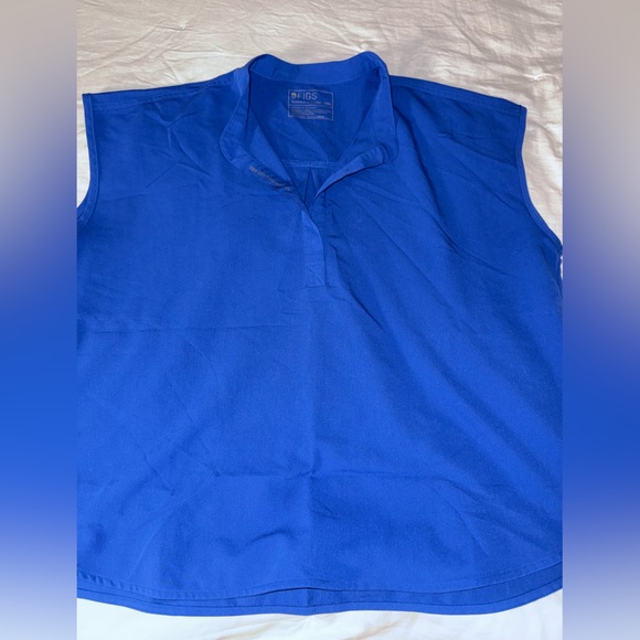 FIGS Winning Blue Rafaela Scrub Top XXL - Picture 2 of 6